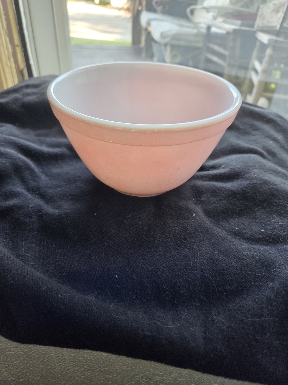 Pink Pyrex Bowl  401 1/2
